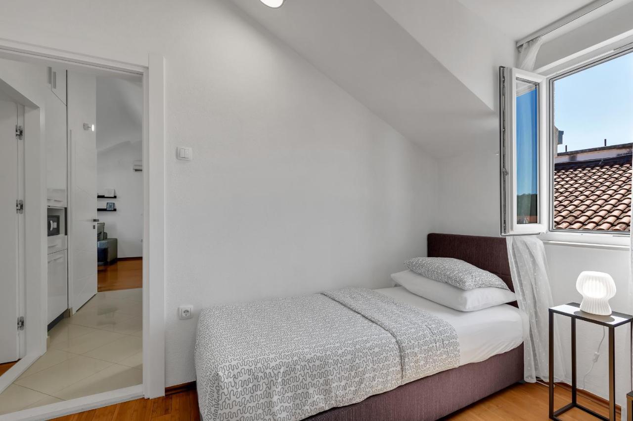 Luxury City Center Apartments Makarska Zewnętrze zdjęcie