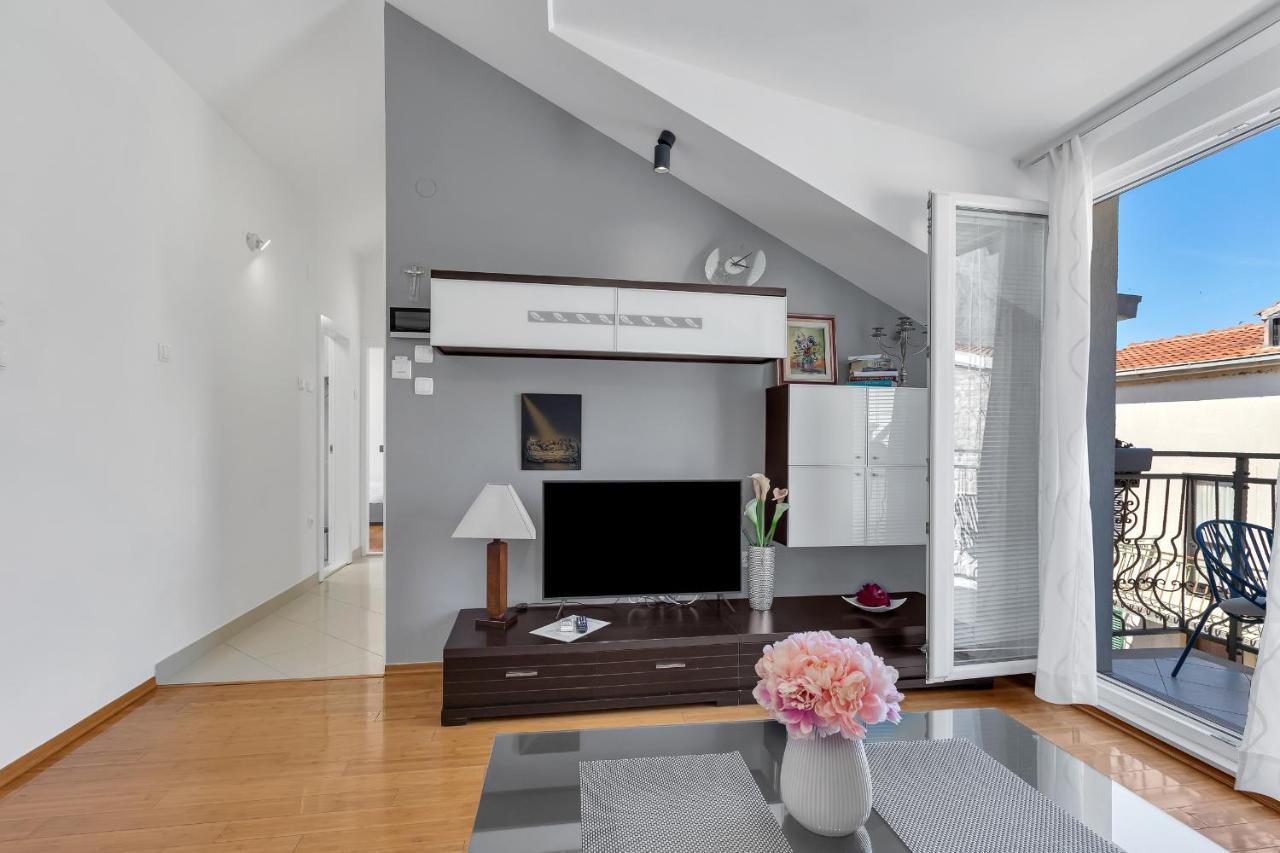 Luxury City Center Apartments Makarska Zewnętrze zdjęcie