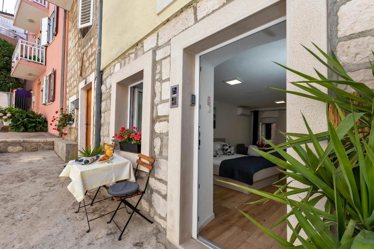 Luxury City Center Apartments Makarska Zewnętrze zdjęcie