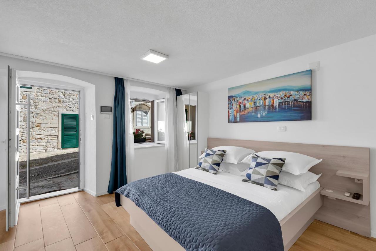 Luxury City Center Apartments Makarska Zewnętrze zdjęcie